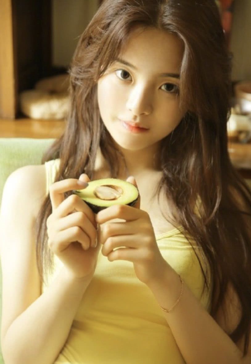  杨超越 